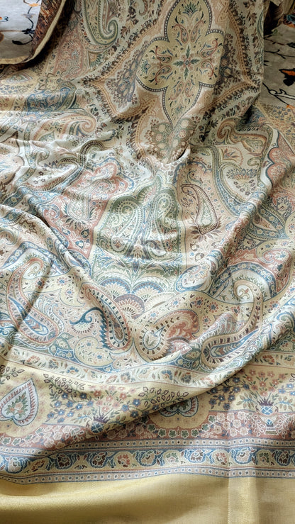 Beauty in beige: Moonlight kaani