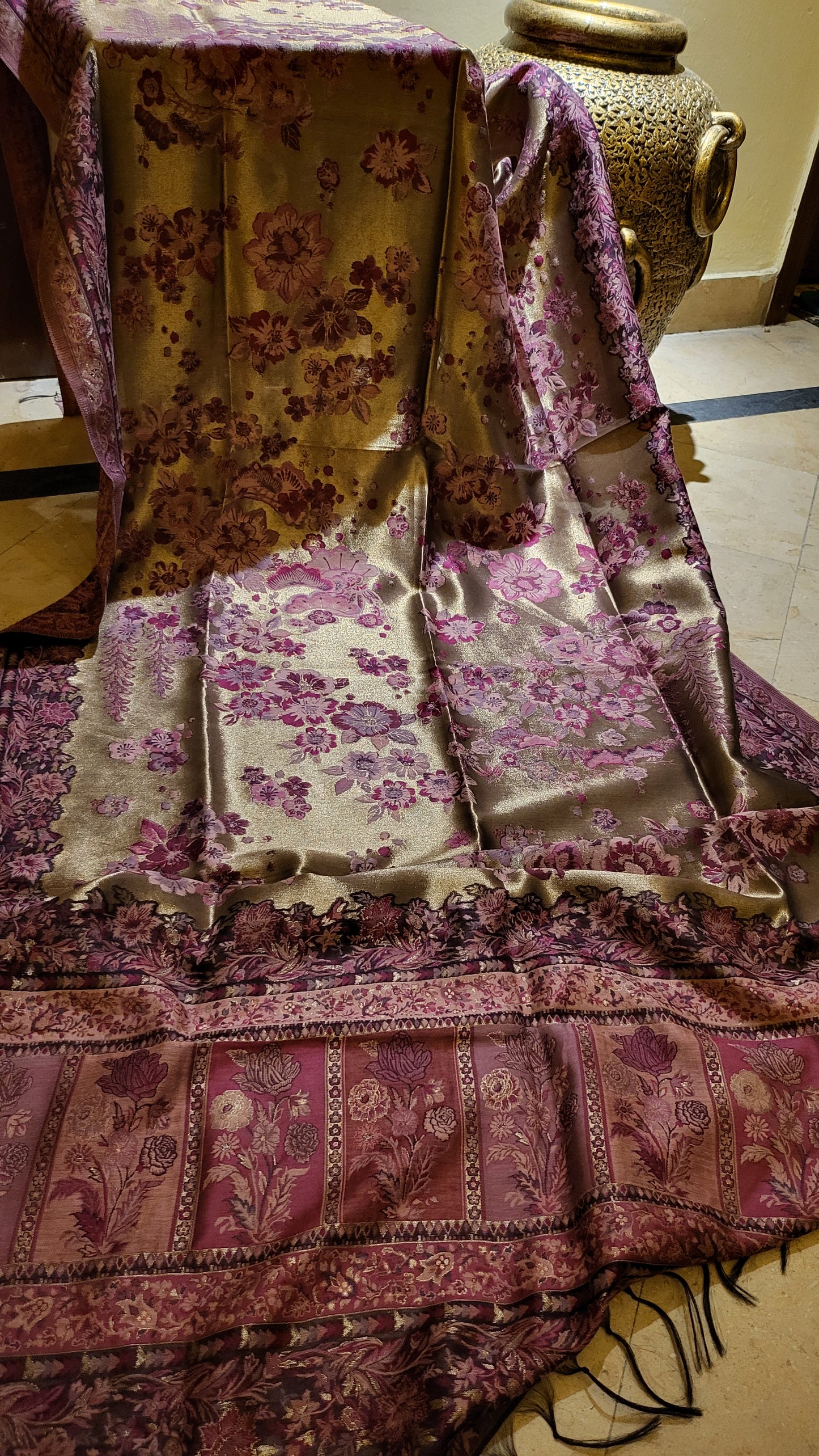 Floral plum : Moonlight kaani