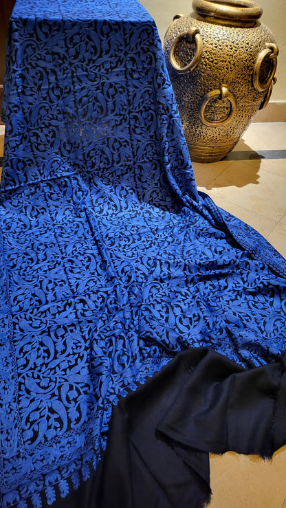 Jama shawl : Embroidered