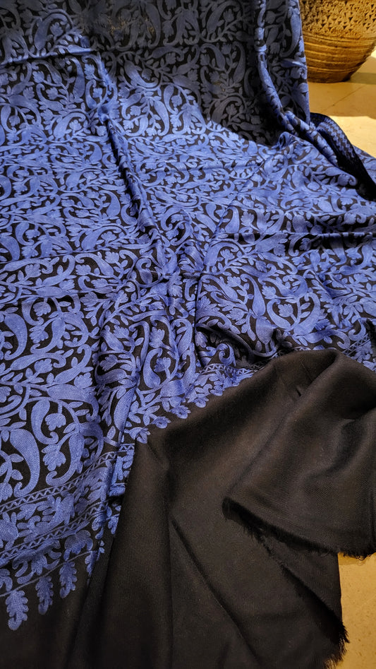 Jama shawl : Embroidered