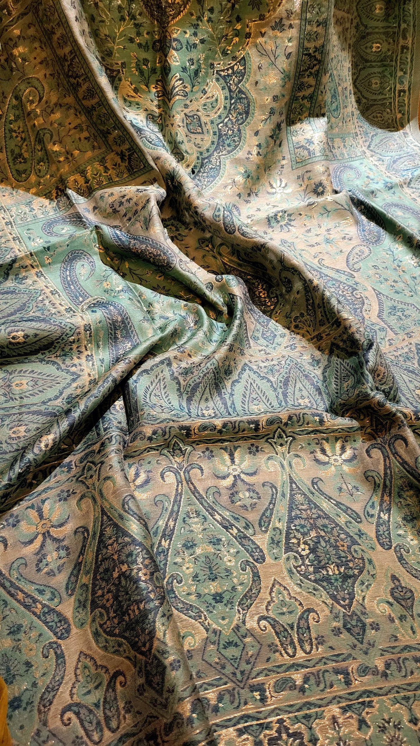 Sea green : silk shawl