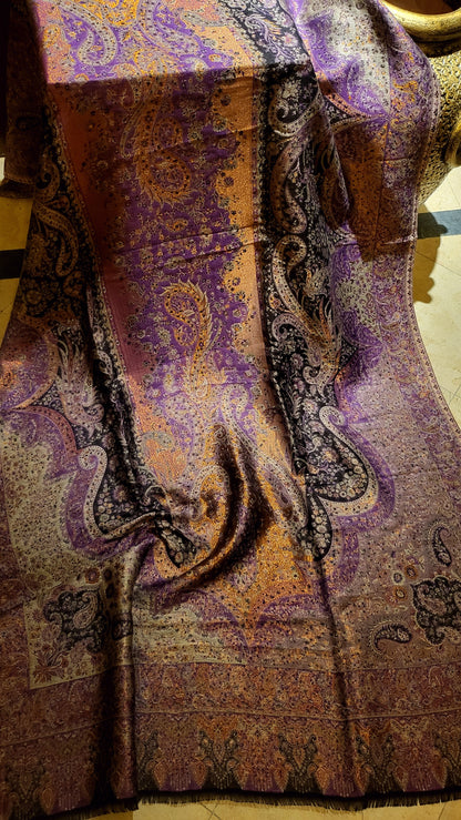 Purple beauty : Reversible kaani shawl