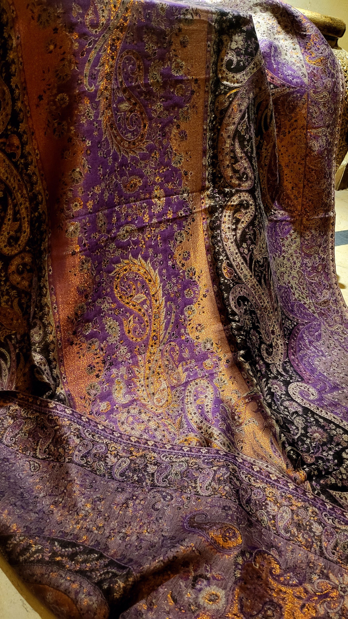 Purple beauty : Reversible kaani shawl