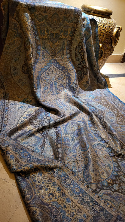 Blue paisly : Reversible kaani shawl