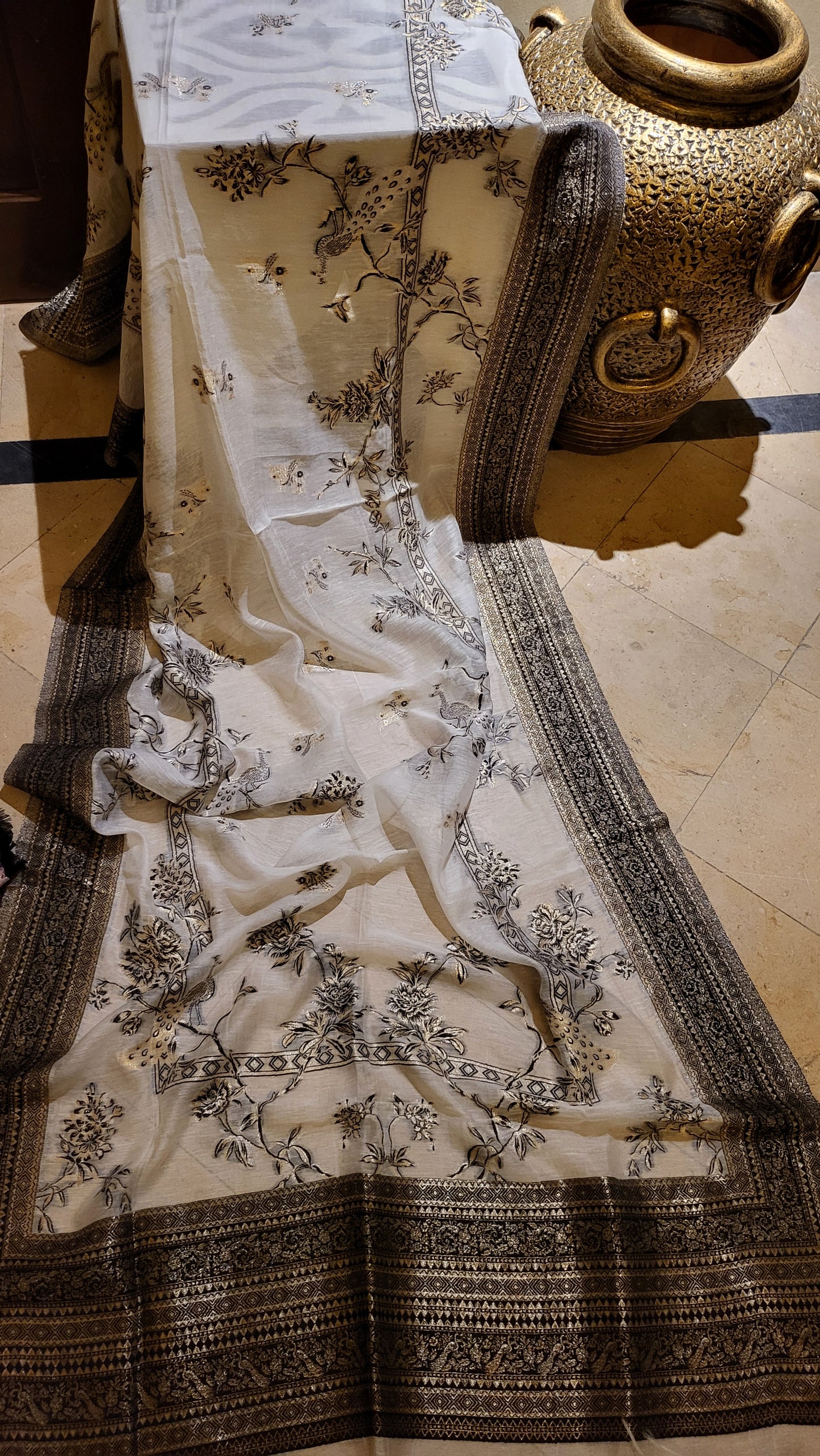 Peacock Silk kaani : shawl