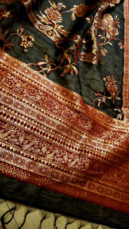 Peacock Silk kaani : shawl