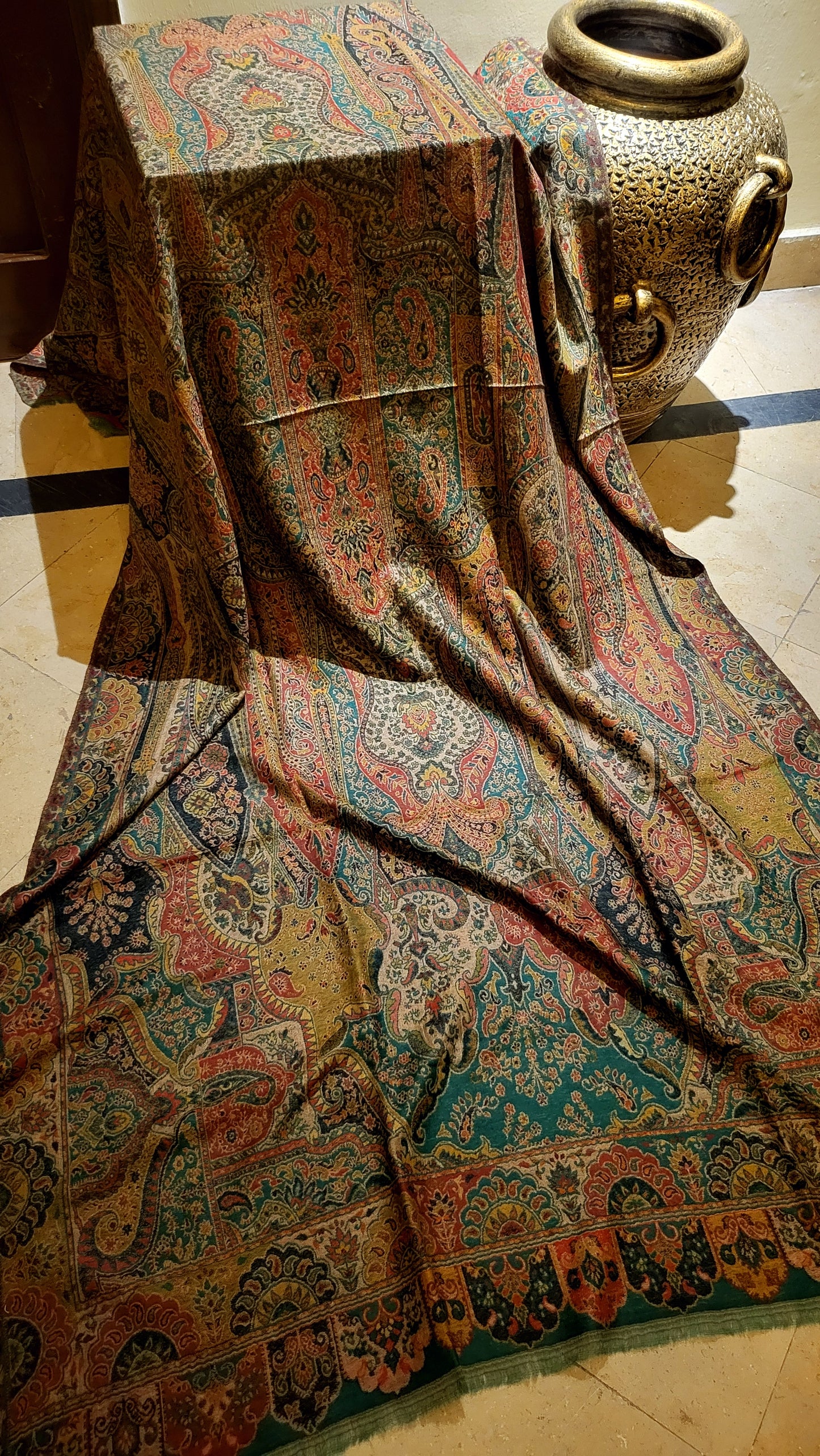 Royality : Triple beam kaani