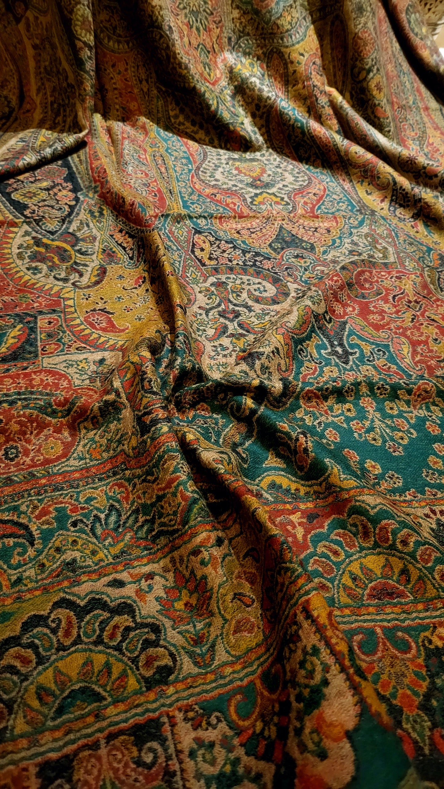 Royality : Triple beam kaani