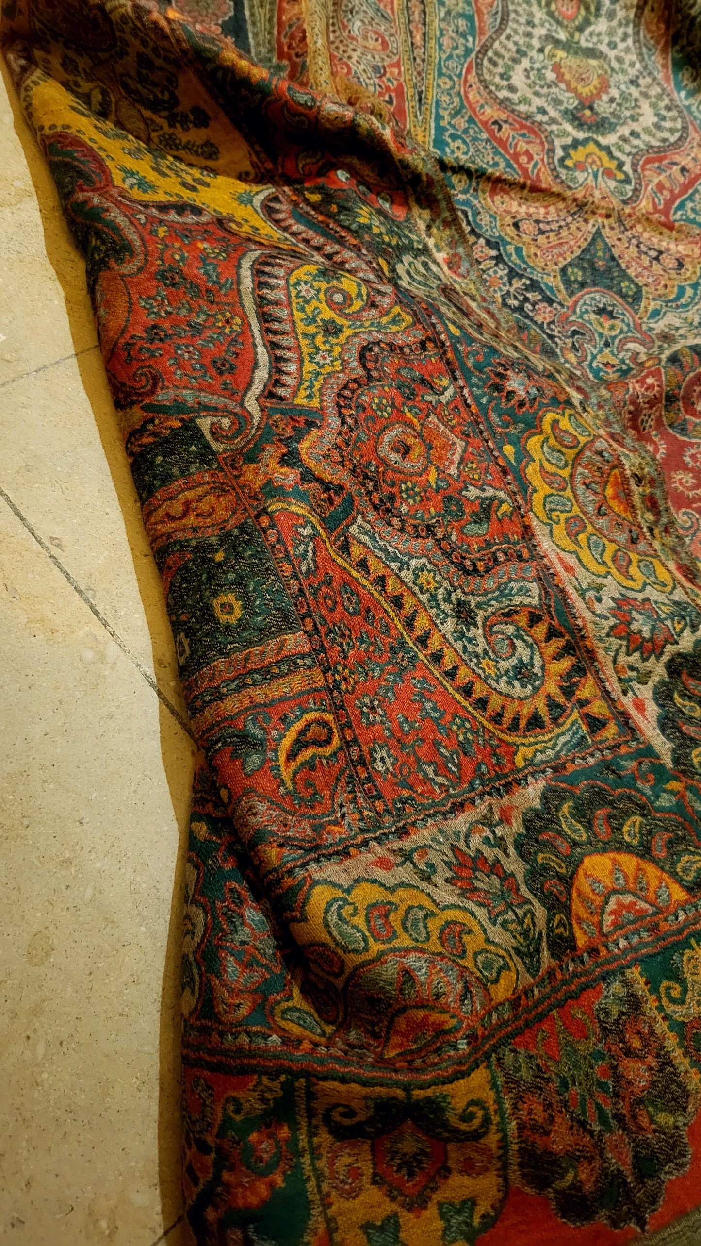 Royality : Triple beam kaani