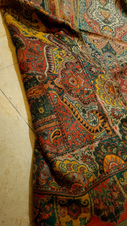 Royality : Triple beam kaani