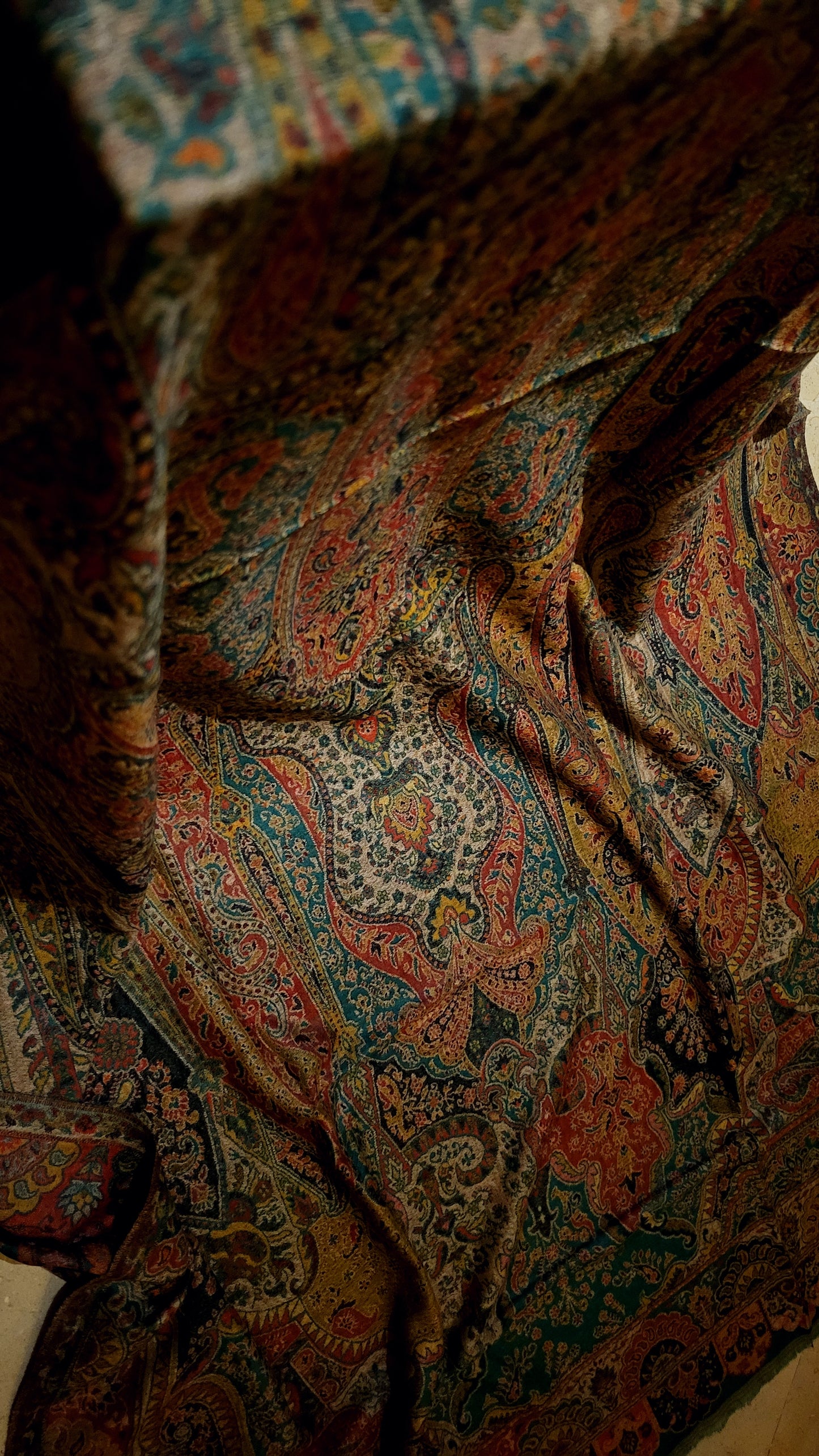 Royality : Triple beam kaani