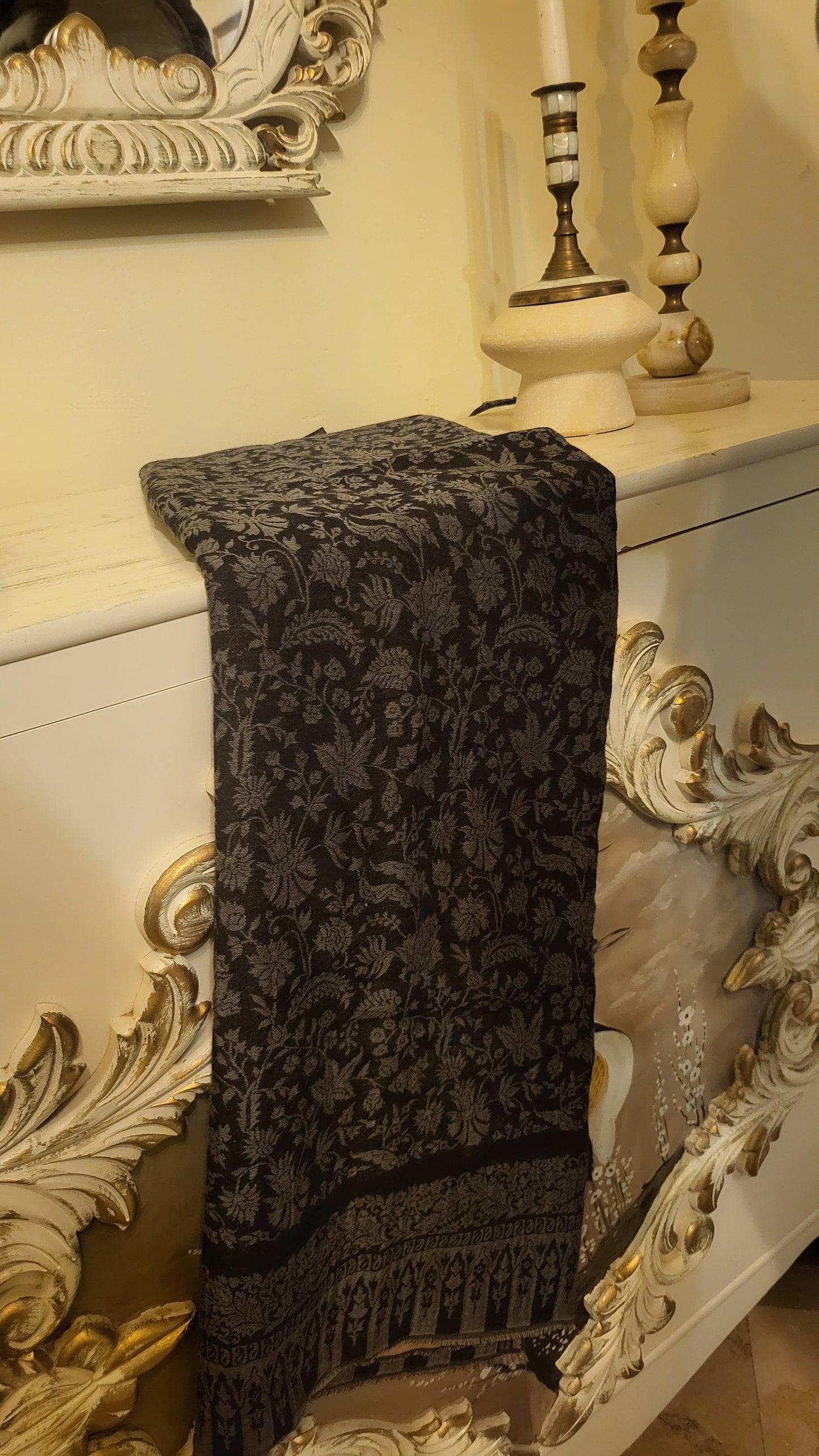 Reversible magic : kanni shawl