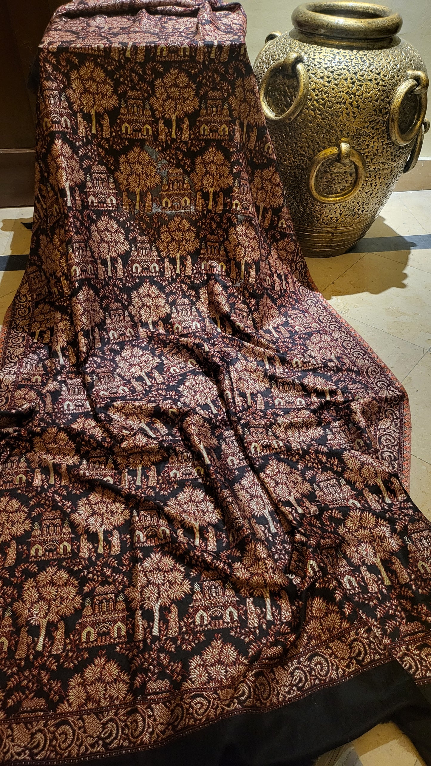 Paper kanni : pashmina shawl