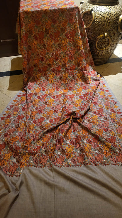 Jama shawl : Embroidered pashmina