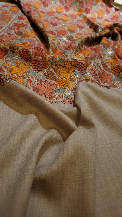 Jama shawl : Embroidered pashmina