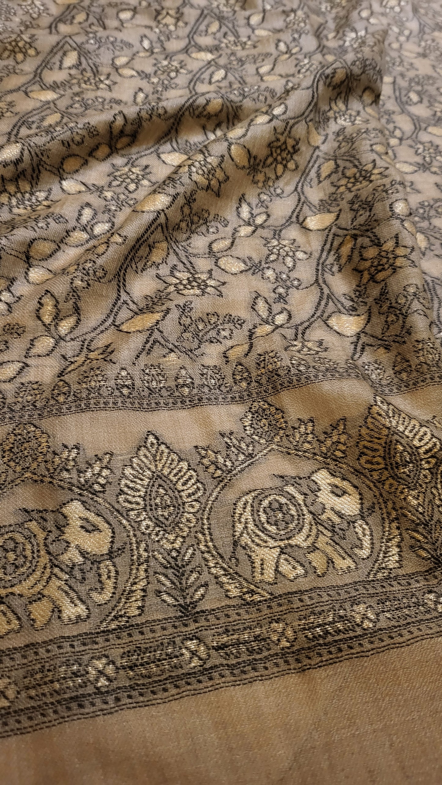 Paper kanni : pashmina shawl