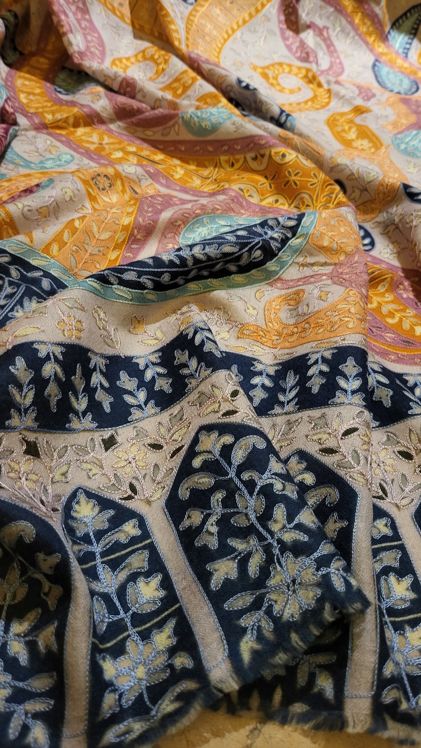 Reelkaar kalamkari : shawl