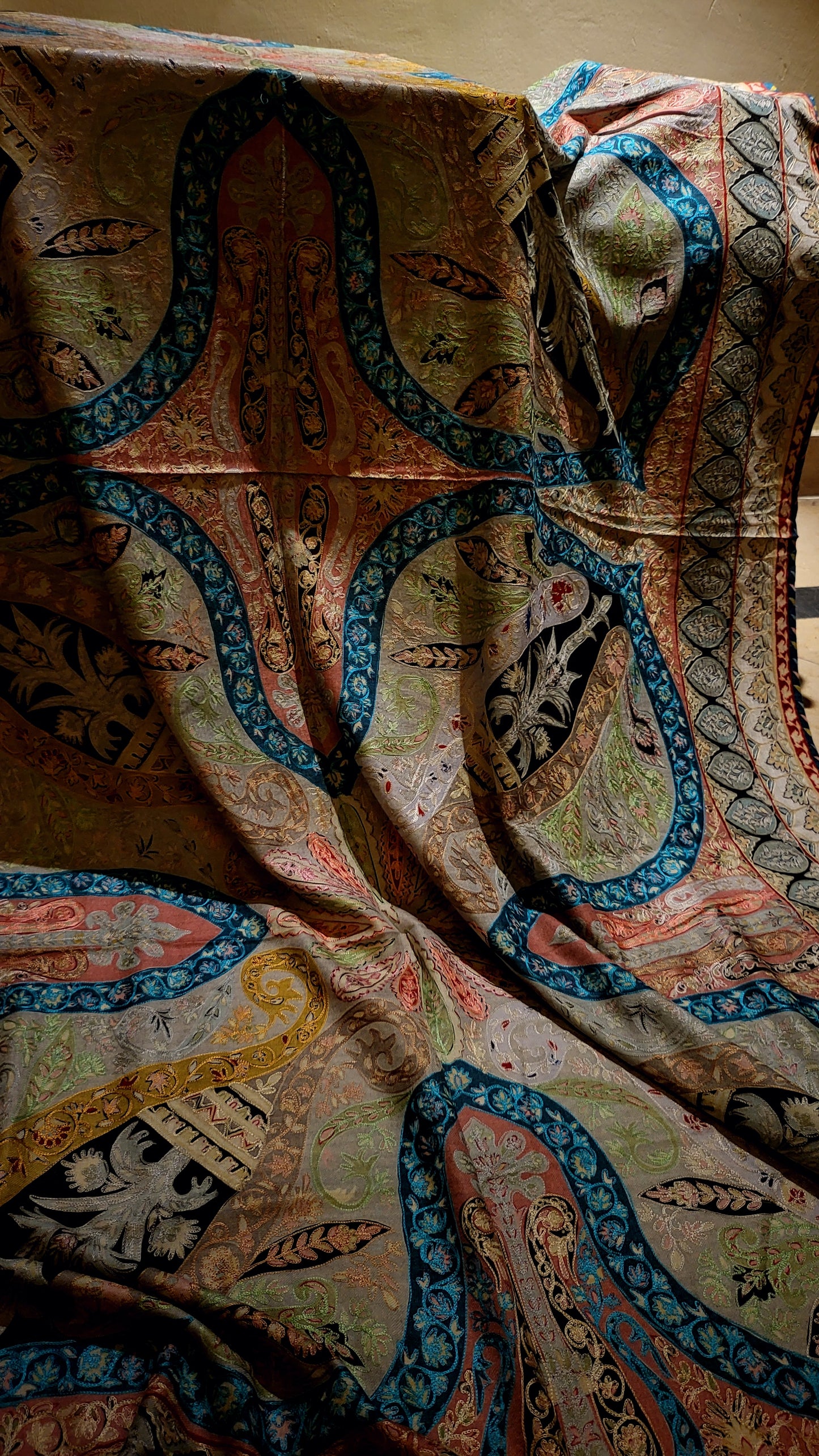 Reelkaar kalamkaar : shawl