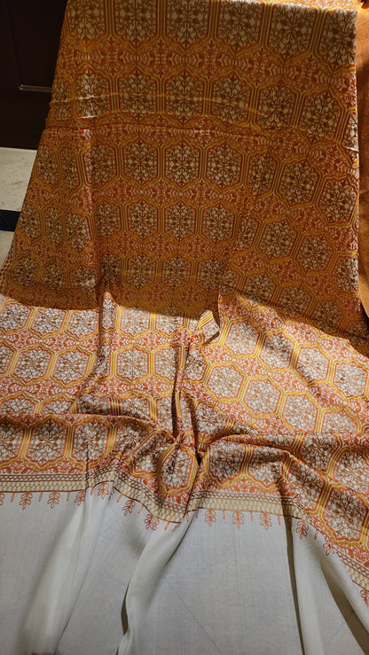 Combo deal : Embroidered shawl suit