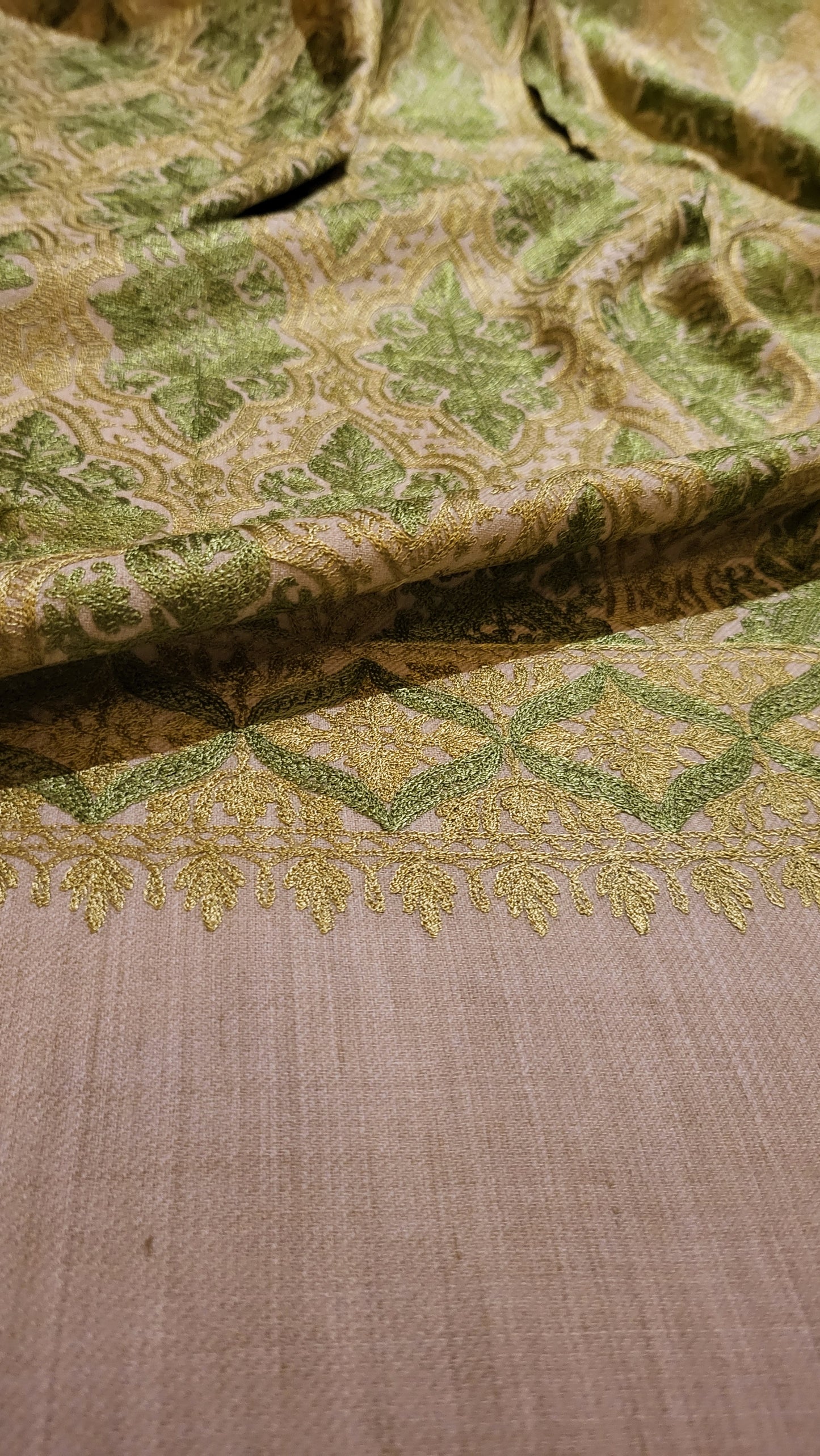 Combo deal : Embroidered shawl suit