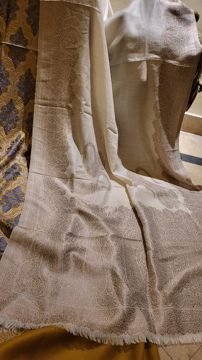 Combo deal : Embroidered shawl suit