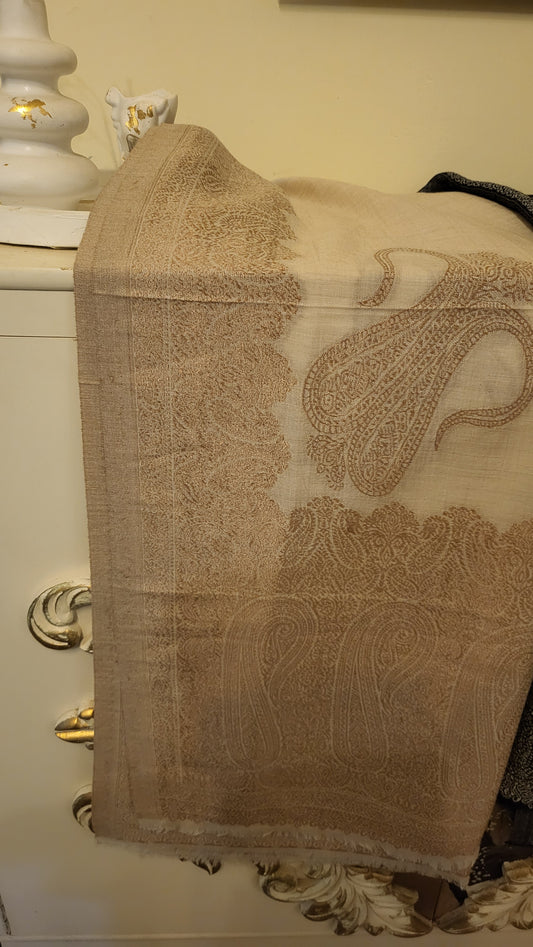 Offwhite: Mini shawl toosh