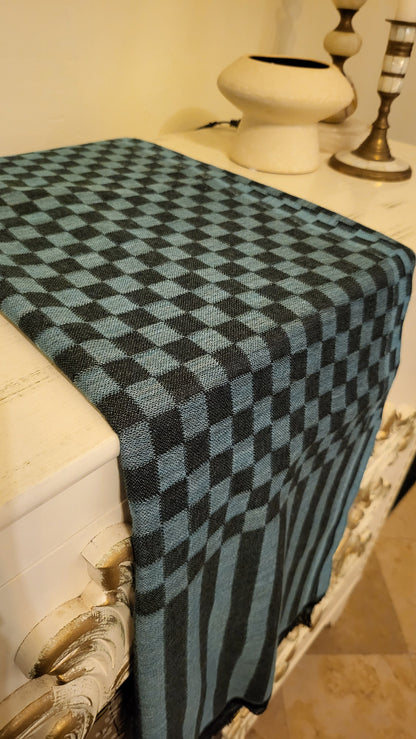 Woolen check : shawl