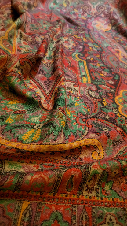 Persian kanni : shawl