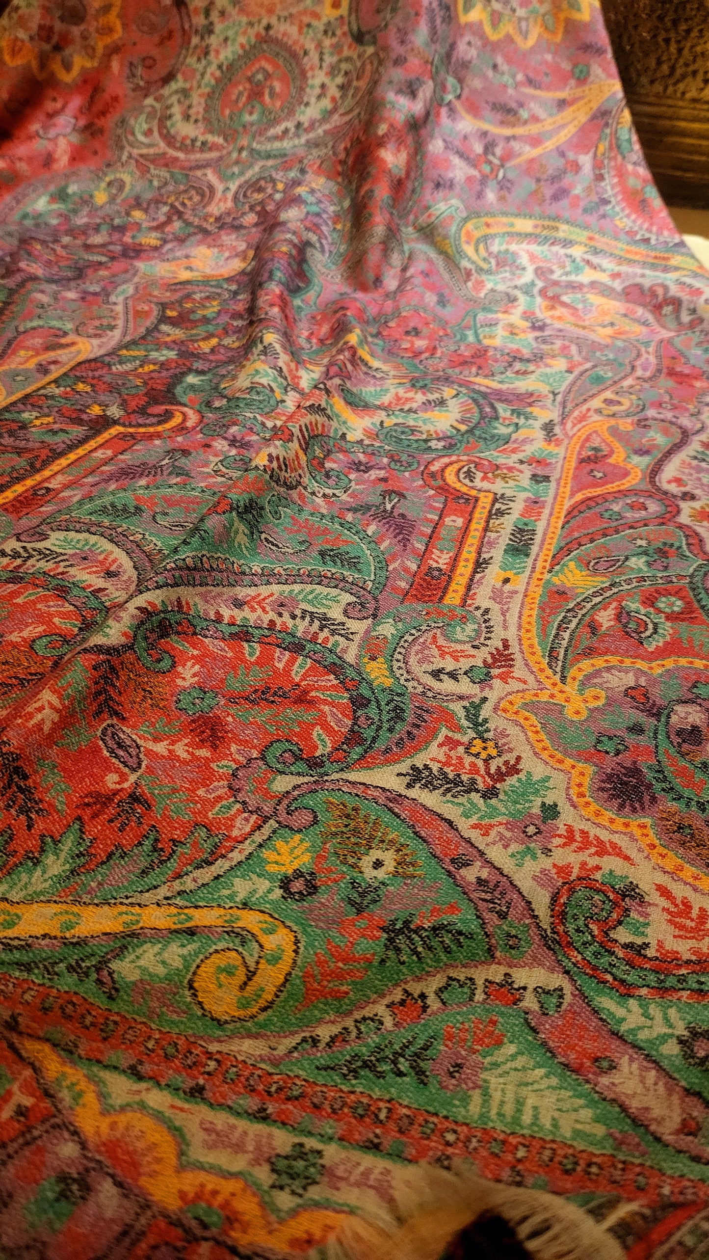 Persian kanni : shawl