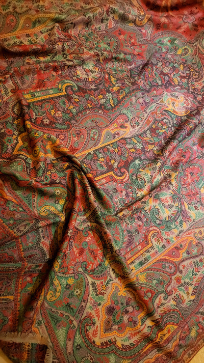 Persian kanni : shawl