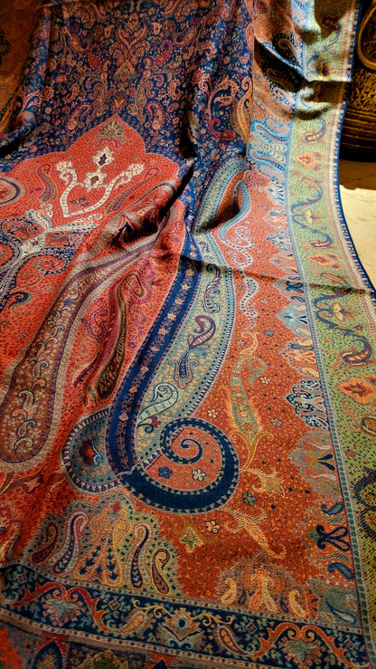 Blue affair : kanni shawl