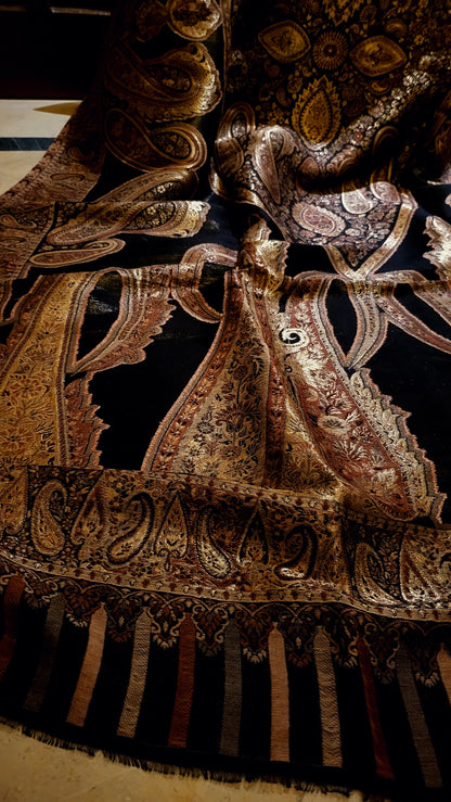 Black and gold : Kanni Reversible