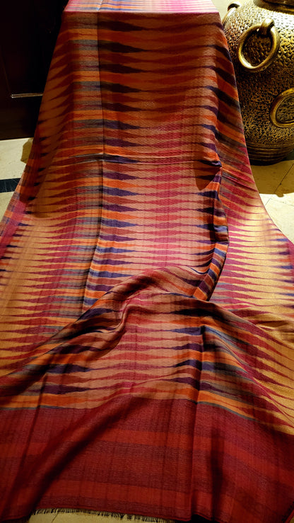 Ikkat kanni : Reversible shawl