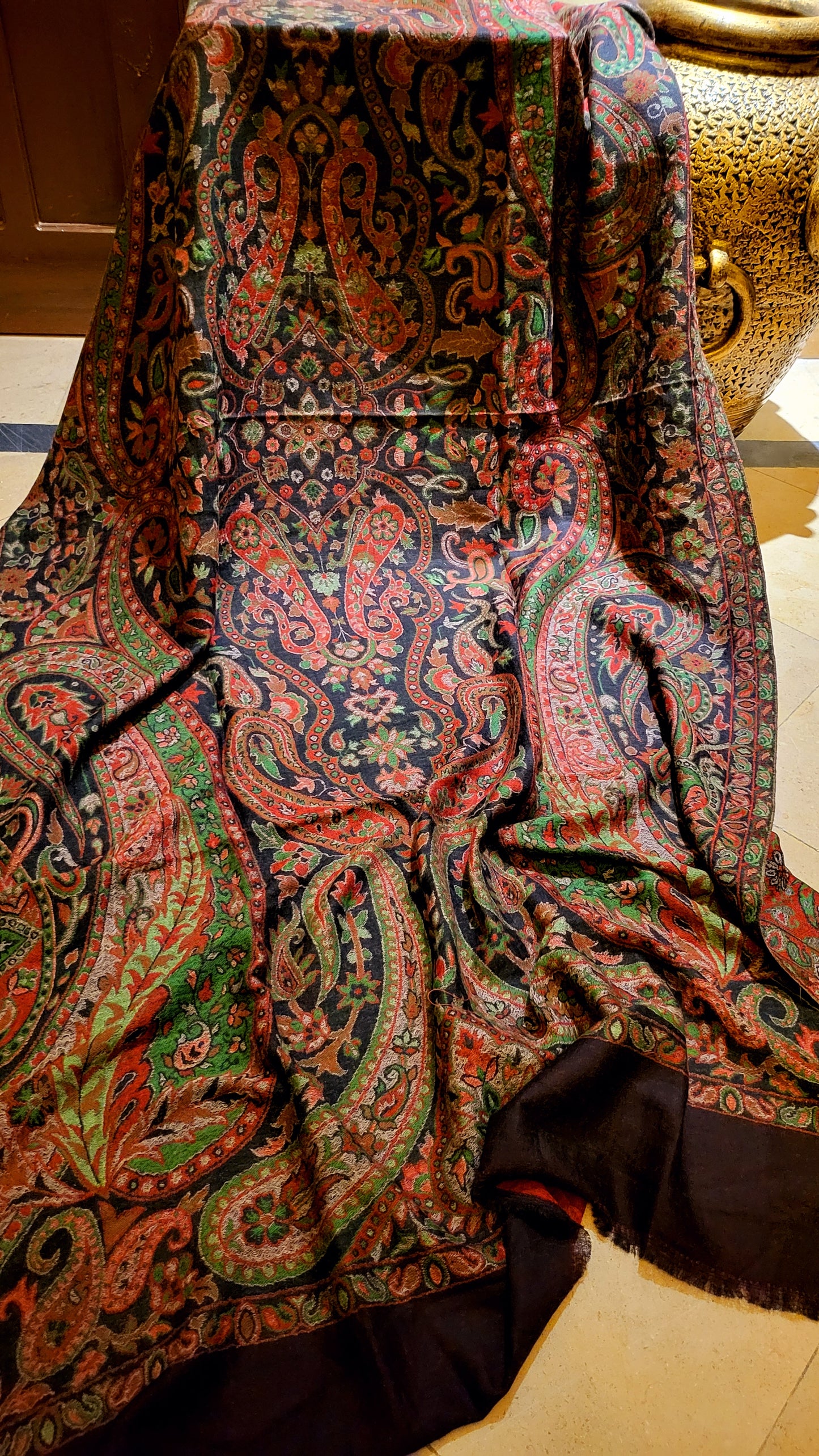 Persian Kanni : Reversible shawl