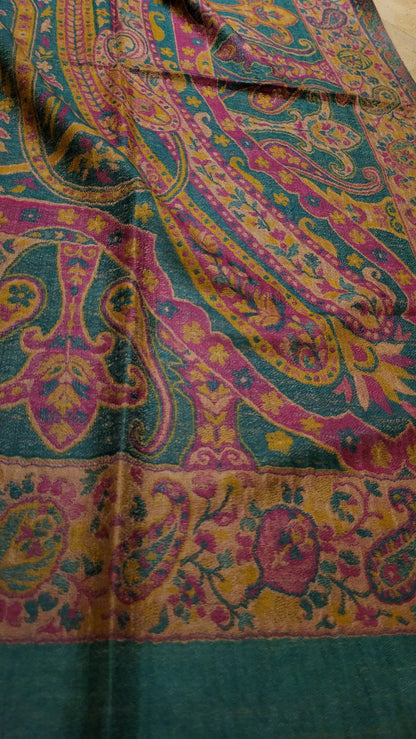 Persian kanni : Reversible shawl