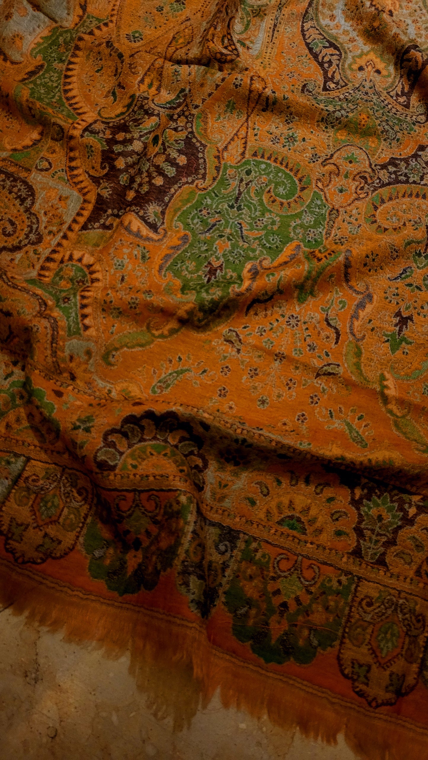 Persian kanni : reversible shawl