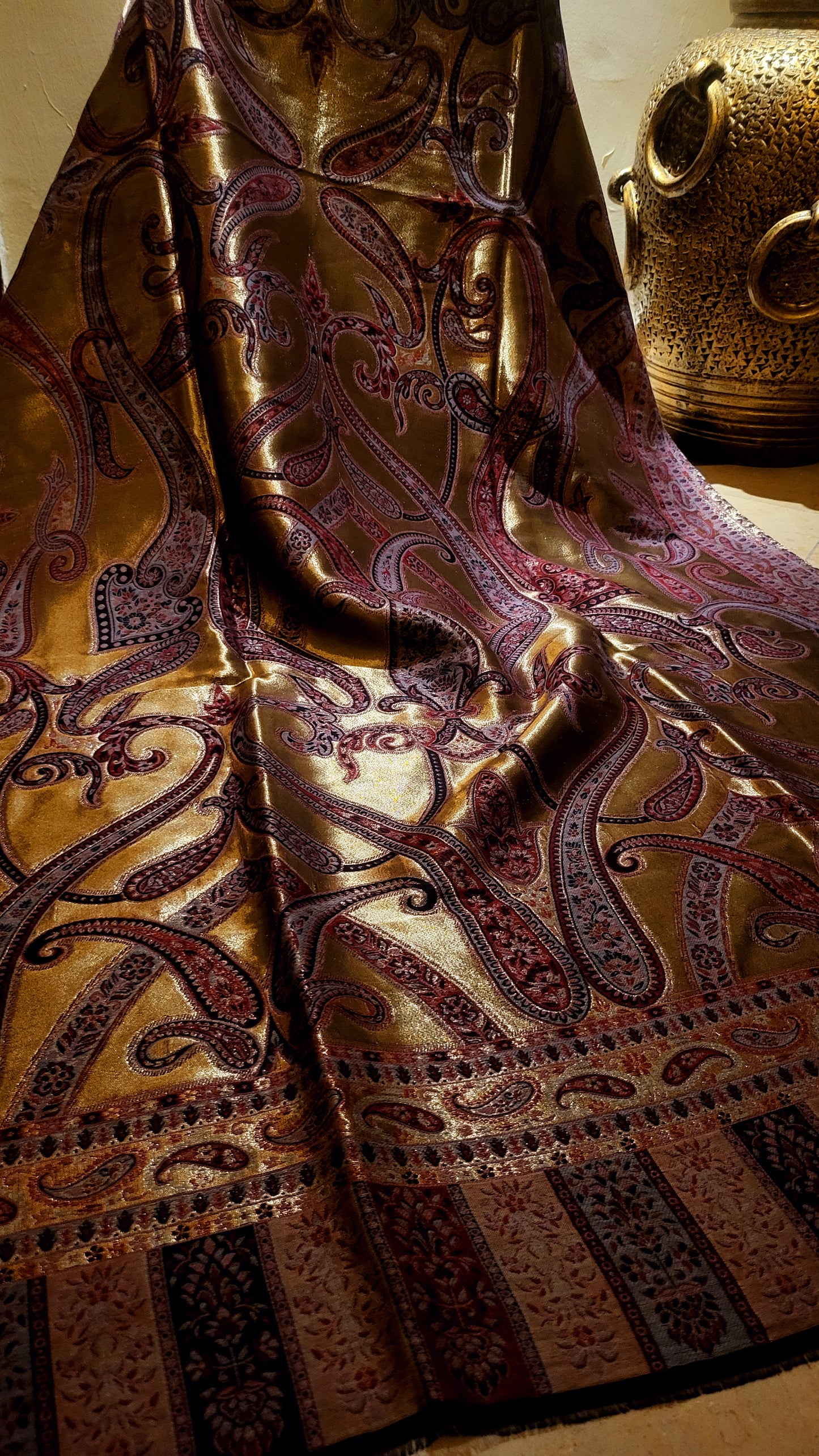 Jodha akbar : Reversible kanni