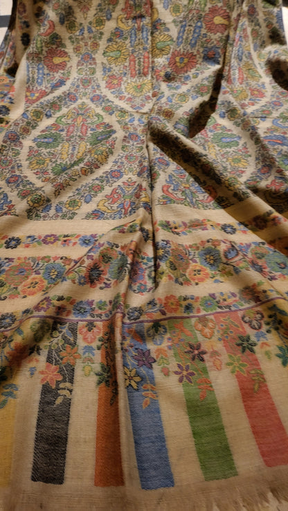 Persian kanni : shawl