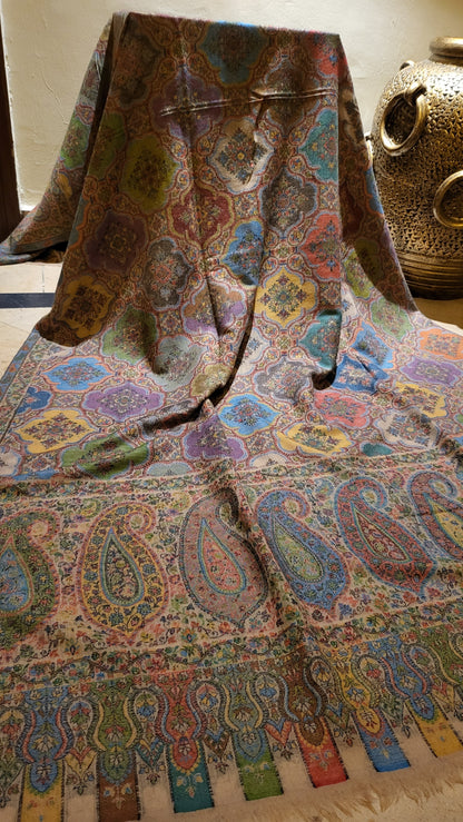 Persian kanni : shawl