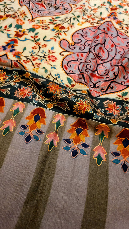 Reelkaar pashmina : shawl
