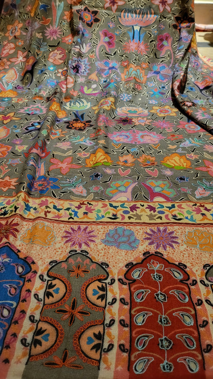 Reelkar embroidered pashmina