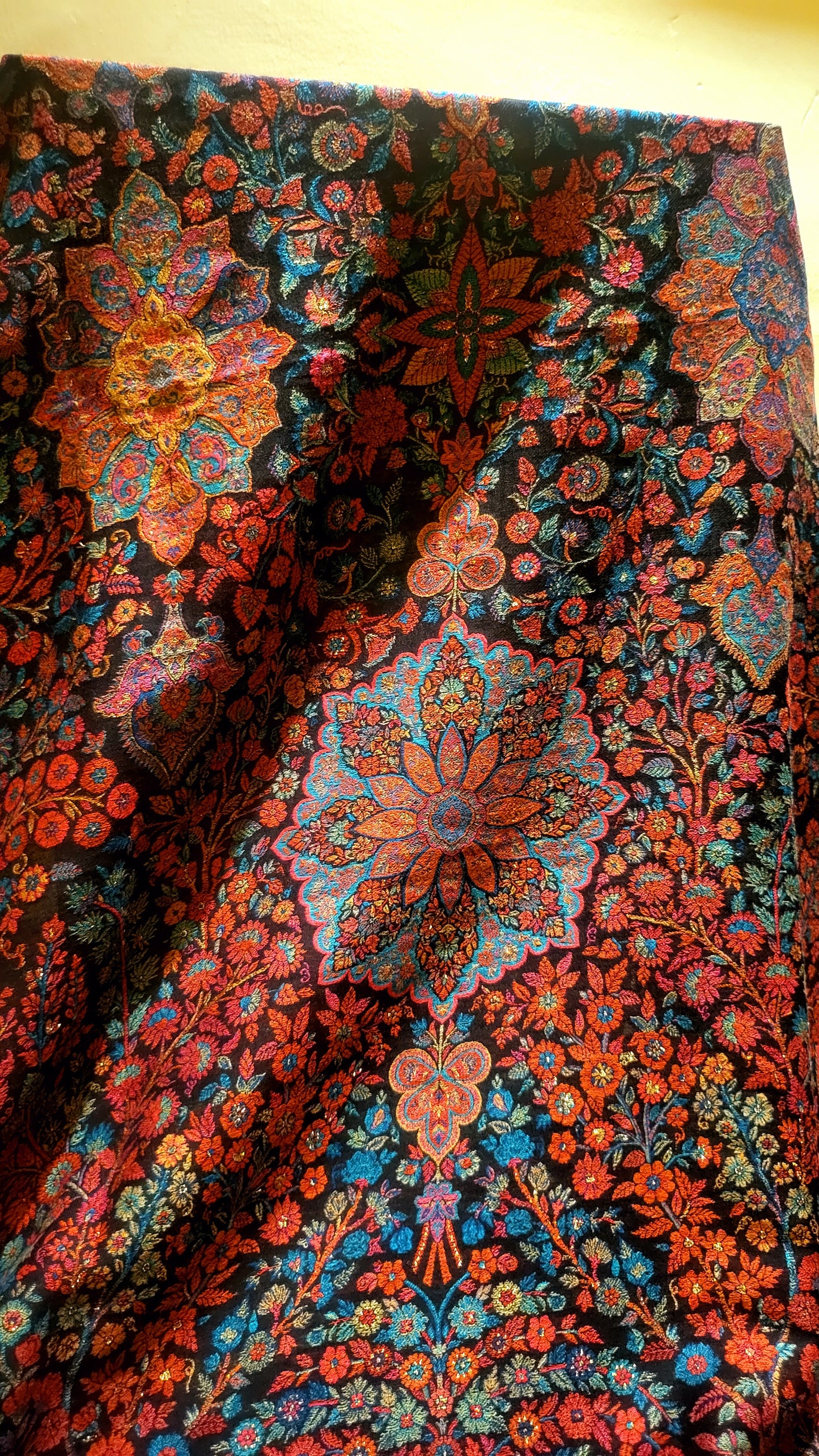 Shahjahan kanni : pashmina shawl