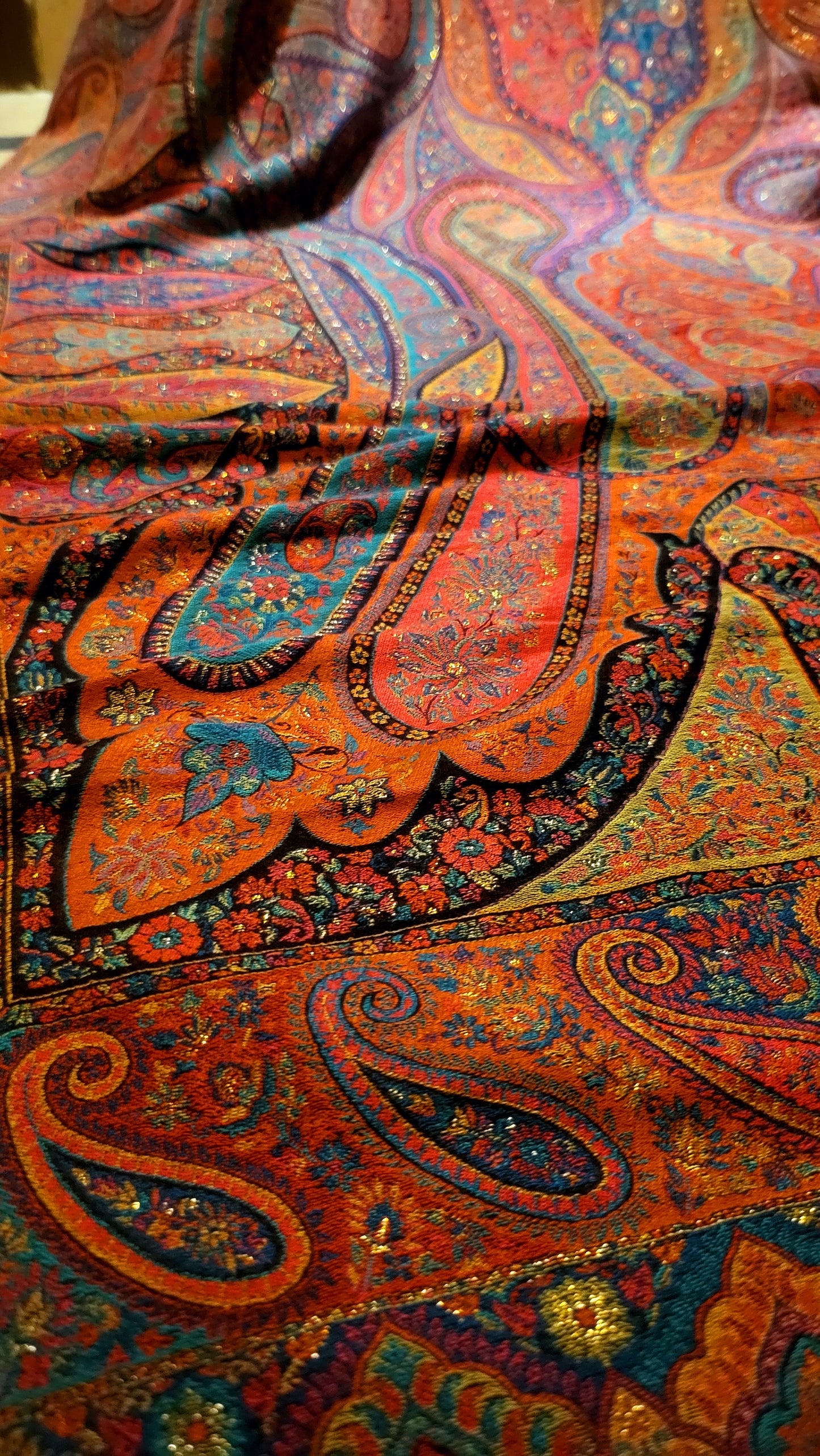 Shahjahan kanni : shawl