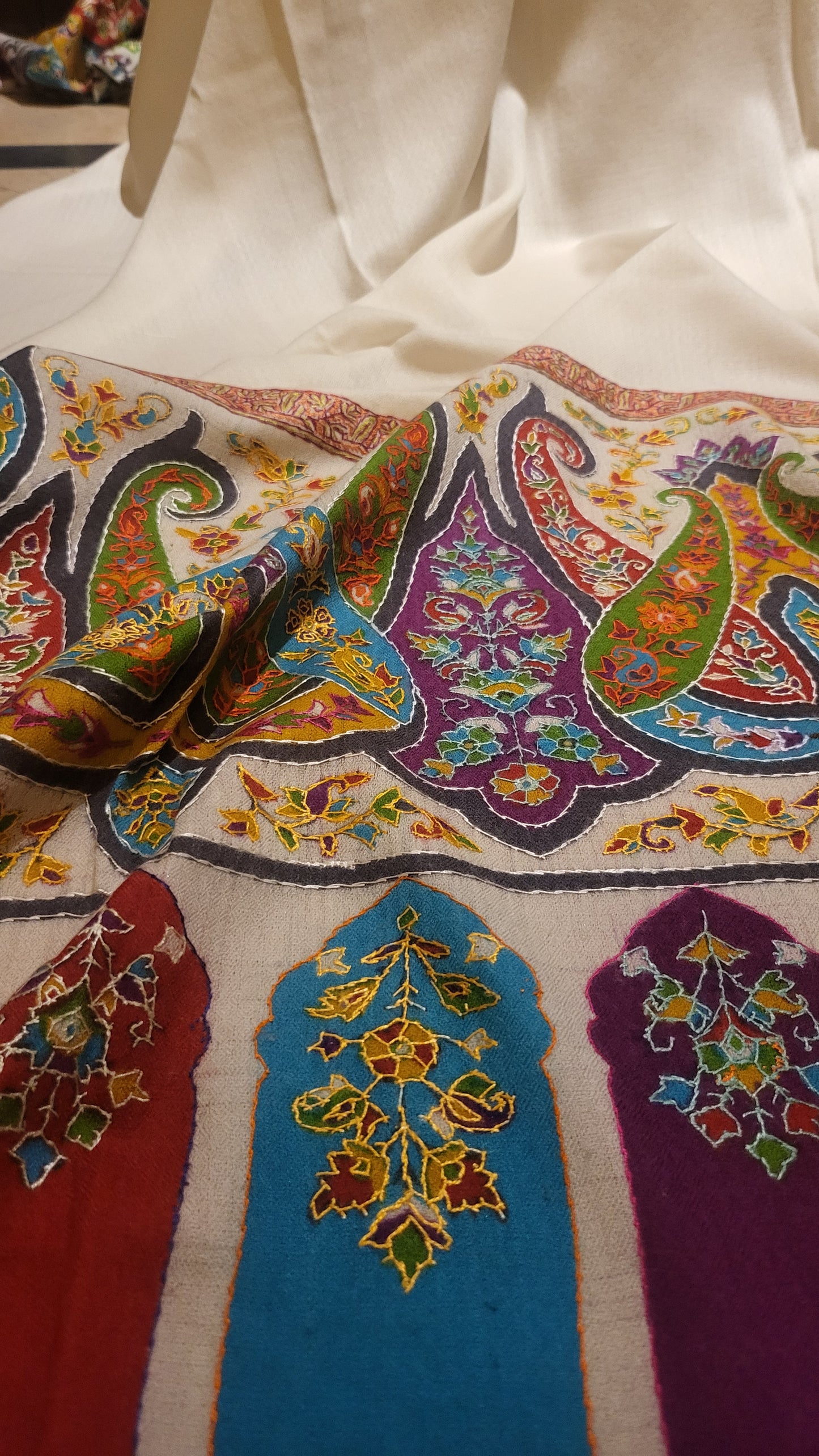 Luxury kalamkari : Toosh shawl