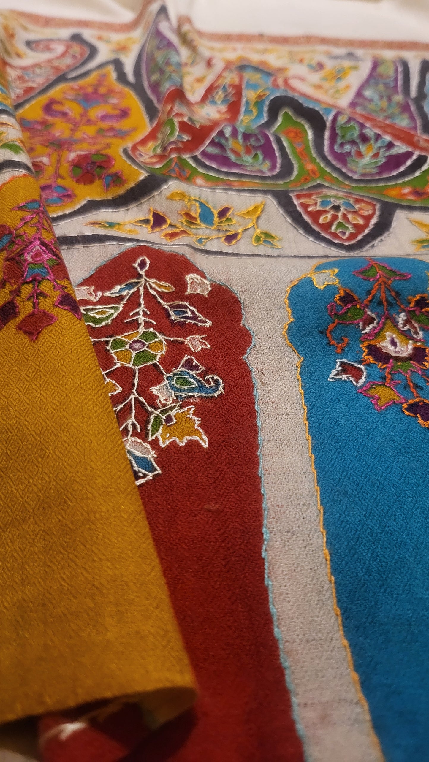 Luxury kalamkari : Toosh shawl