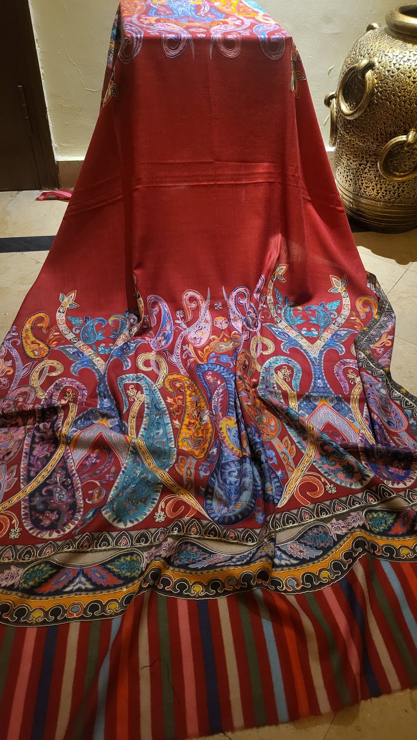 Reelkaar kalamkar : shawl