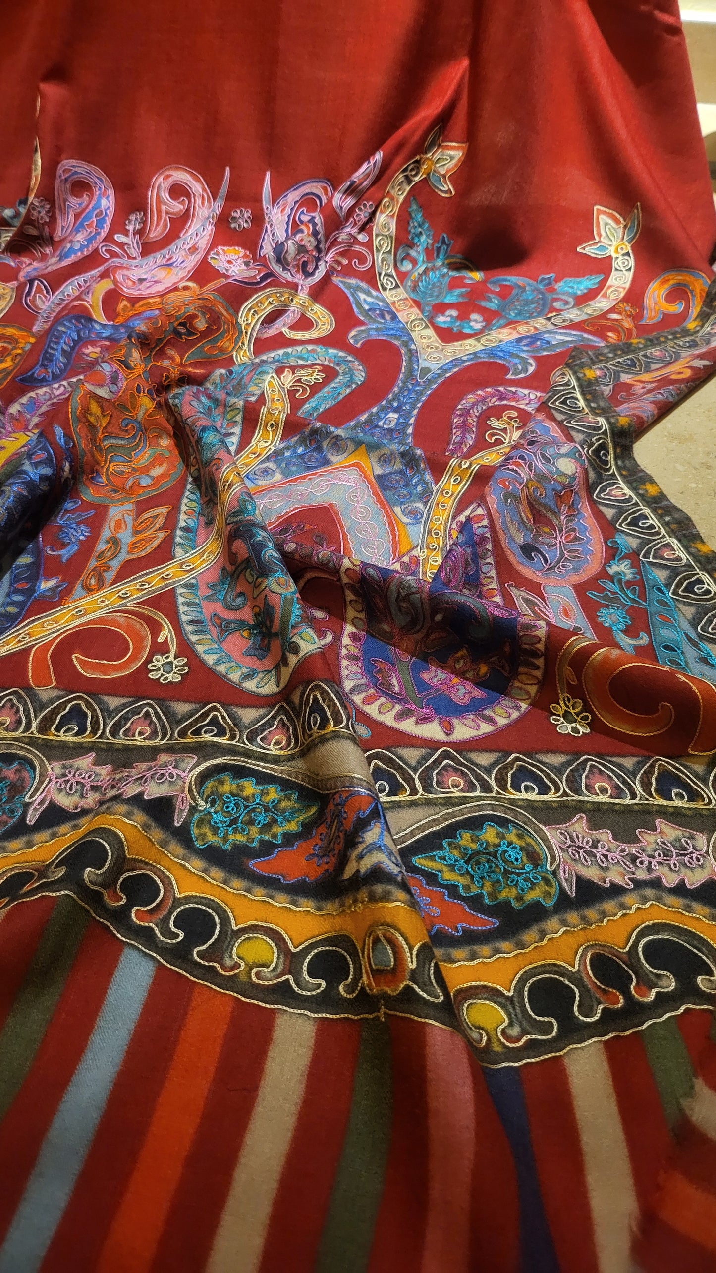 Reelkaar kalamkar : shawl