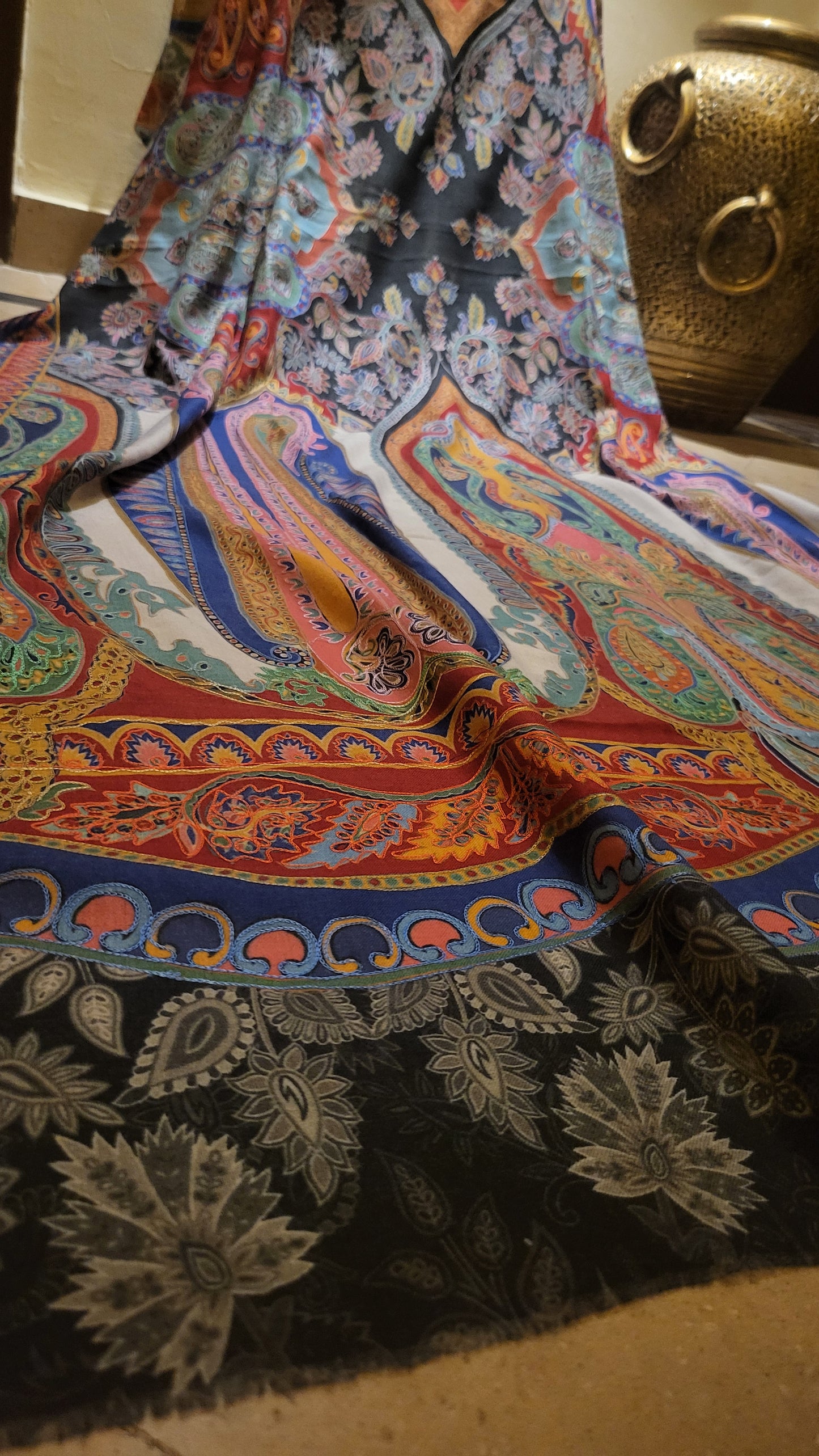 Reelkaar shawl : pashmina