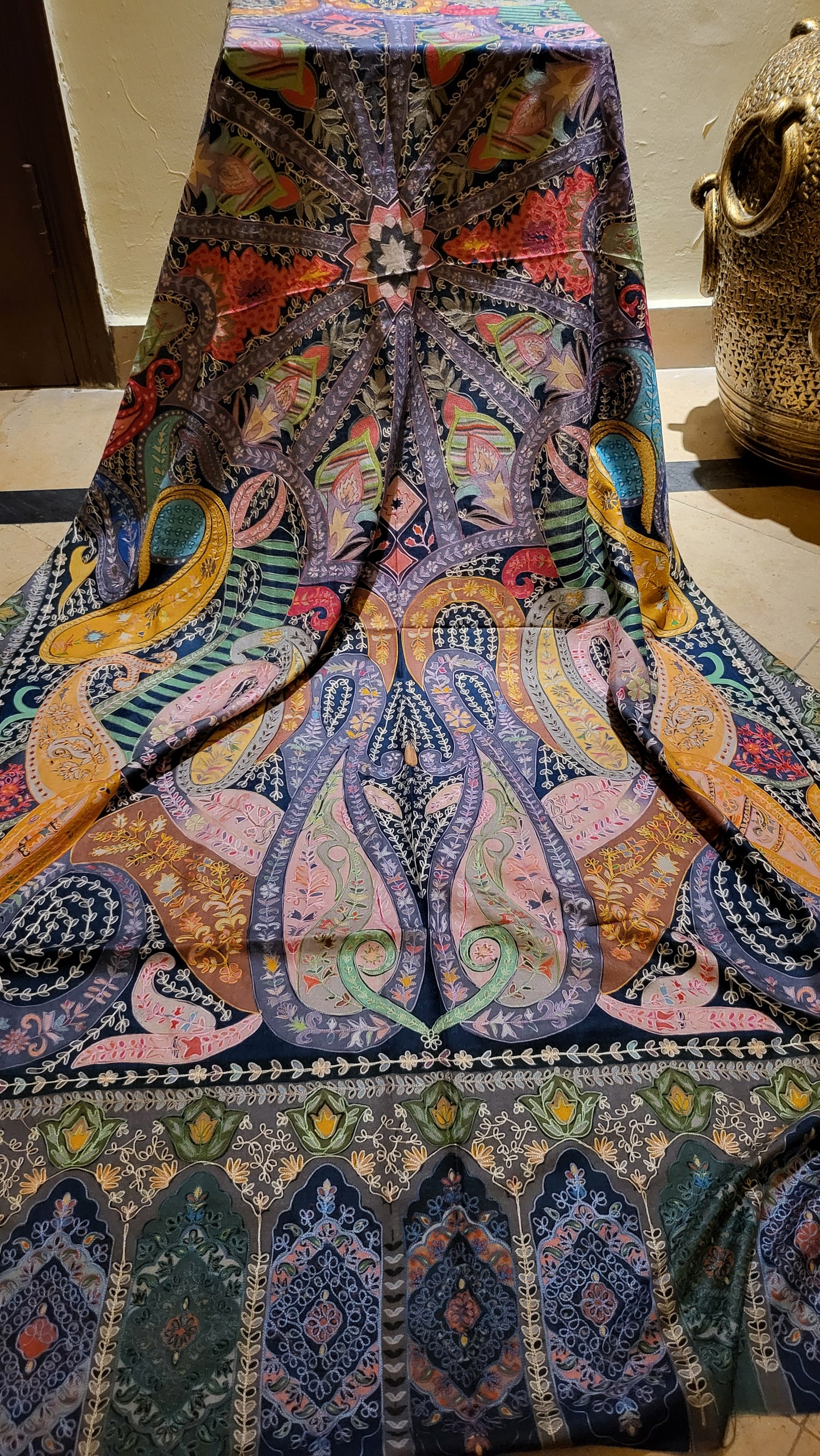 Reelkaar shawl : pashmina