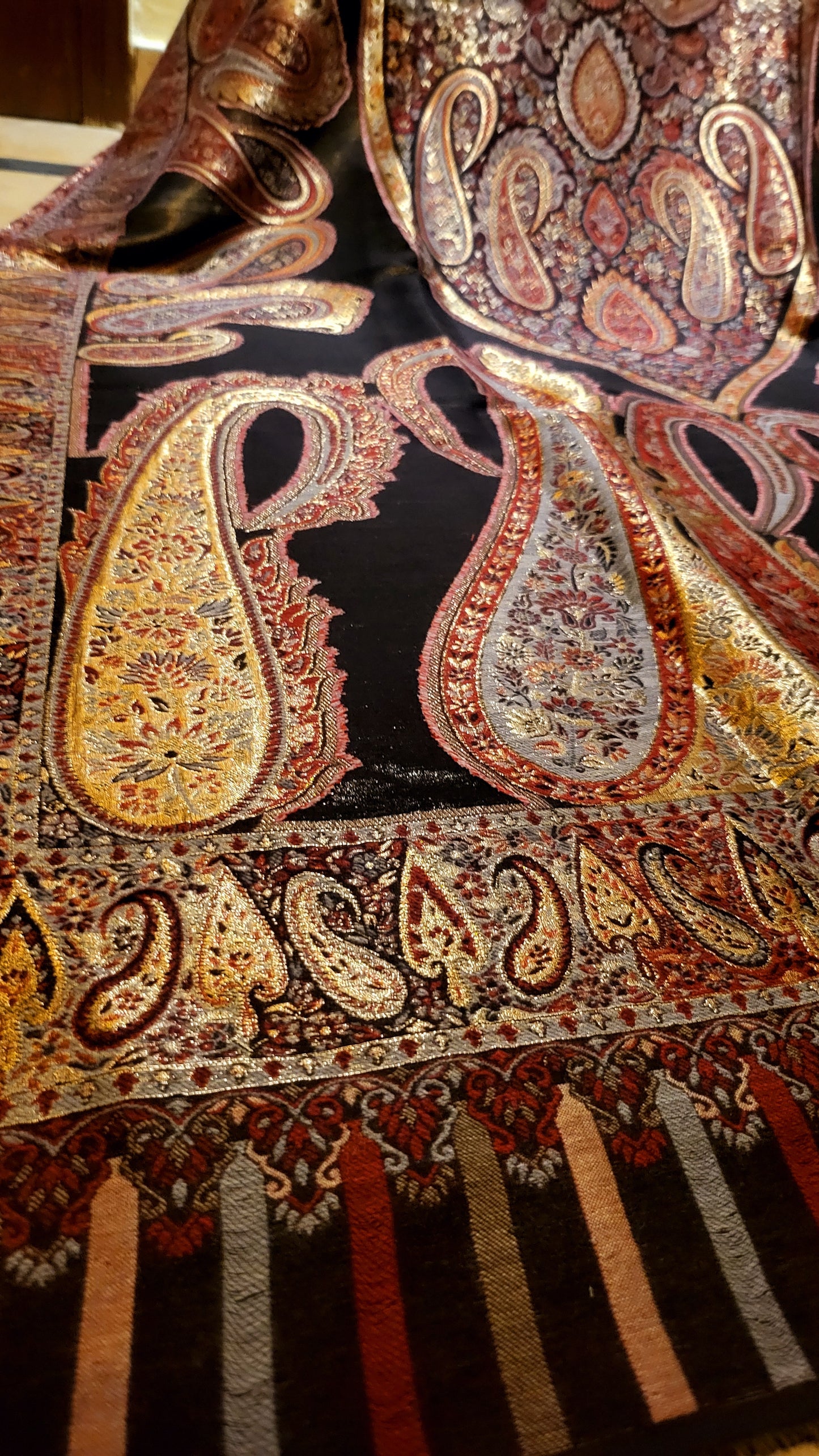 Jodha akbar : Reversible kanni